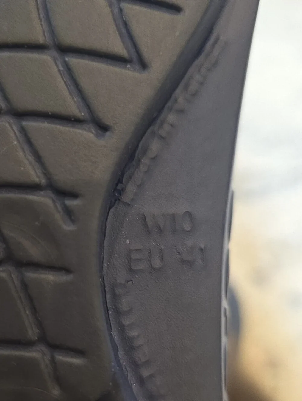 OOFOS Purple Comfort Flip Flops